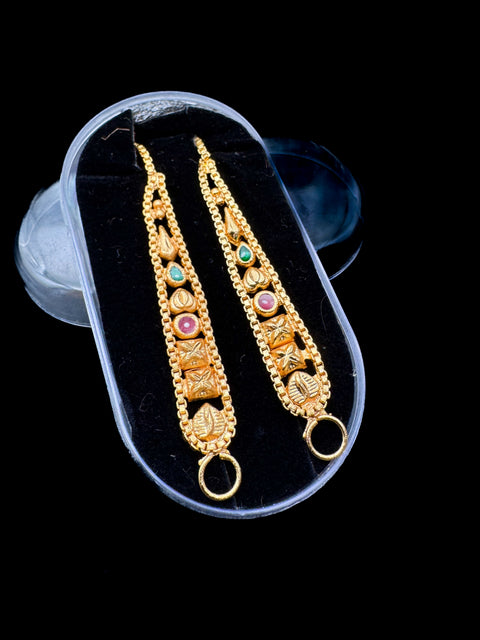 Gold look beautiful earring support Sahare (not original Gold )