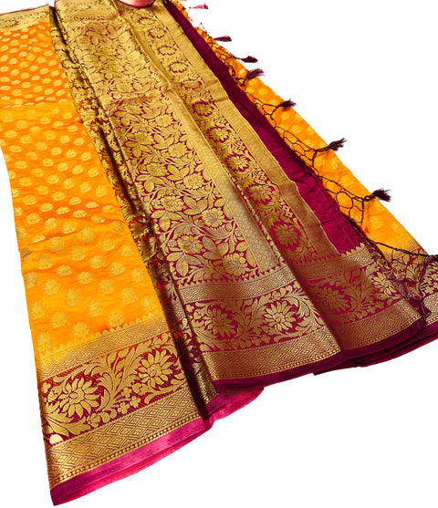 Art Silk Based beautiful design Saree with contrast Pallu & Blouse