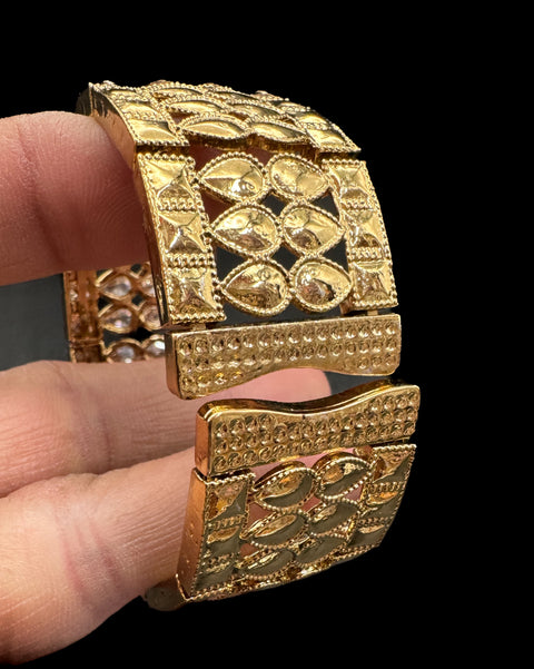Golden Original Polki stone beautiful adjustable bracelets (easy to open , no screws)