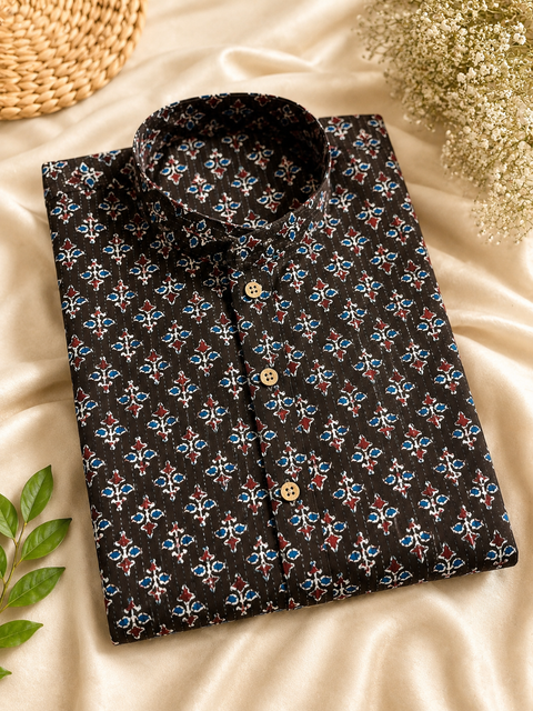 Pure cotton based Men’s Printed kurti (sizes mentioned in inches ,not according to the label on Kurti)size 44 kurti- Length 40 inches and size 46-length 42 inches ) Kurti only. Pants not included.