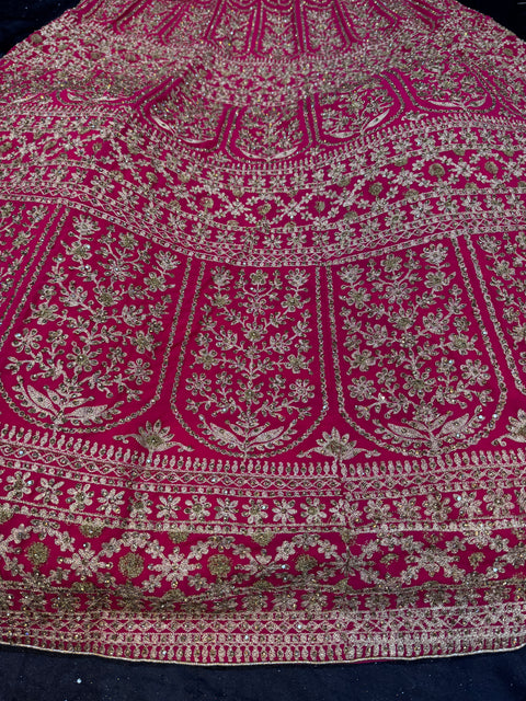 (Video clip attached)Chiffon georgette Based bridal style heavy design stones work With heavy embroidery Work at front and back Designer Flared Kameez /Gown And netting Based Embroidery Work heavy Dupatta