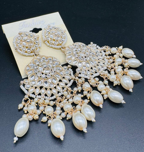 Golden color kundan design stone with pearls hanging