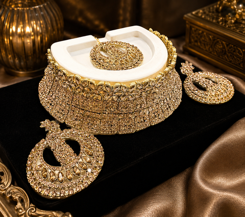 Golden Jerkan Stone Beautiful choker Necklace Set (slight variation in color and design is possible)