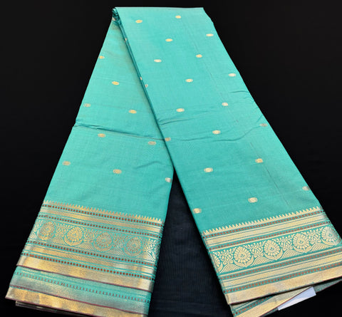 Beautiful Soft Silk Saree With Zari Border And Plain Blouse