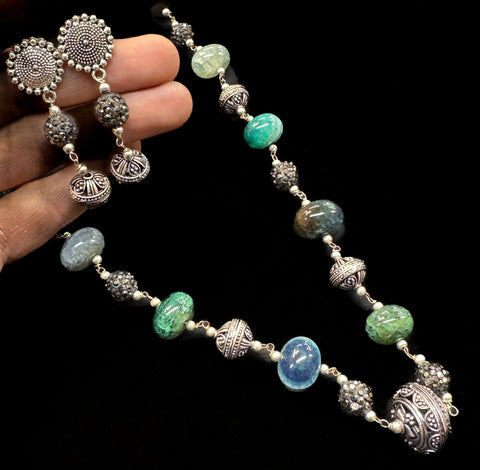 The unique colorful gems with beaded stones design Beautiful work oxidised Necklace with earrings