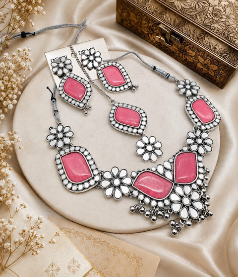 Beautiful Oxidised Necklace with Earrings