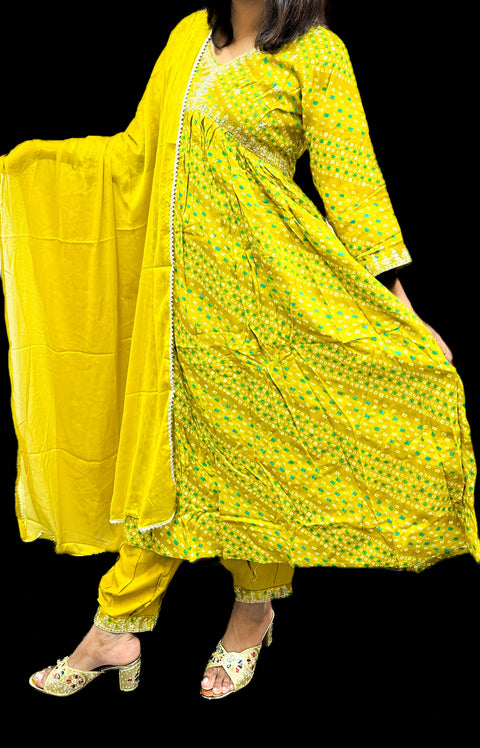 Pure Rayon based Jaipuri print work with embroidery work design Beautiful designer Kurti with embroidery work pants & chiffon Dupatta