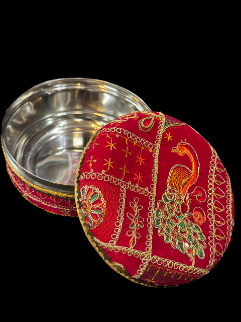 (Video clip attached )Magenta color heavy embroidery work Maiyan set for Mehndi / Haldi Ceremony for Wedding (Bride and Groom)