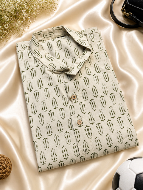 Pure Cotton Based Men’s Printed Kurti (Sizes Mentioned In Inches ,Not According To The Label On Kurti) Size 44 Kurti- Length 40 Inches And Size 46-Length 42 Inches ) Kurti only. Pants not included.