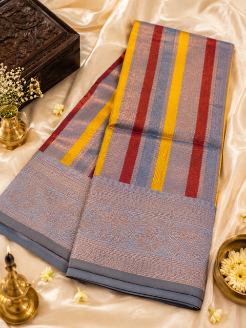 Soft Silk Saree with contrast beautiful pallu , border and blouse (blouse piece attached to Saree ) slight variation in color and design is possible)
