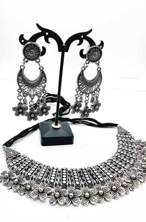 Beautiful Oxidised Necklace with Earrings