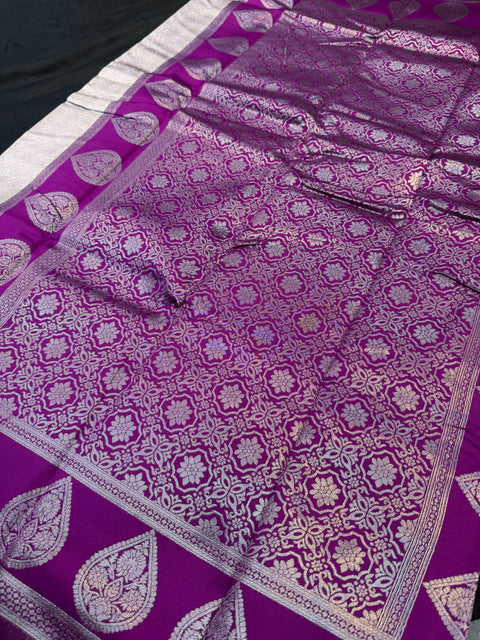 Soft Silk Saree with contrast beautiful pallu and blouse