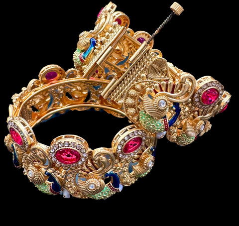 (Not original Gold )peacock design Royal look Gold plated original Kundan stone beautiful design Designer Kade (Openable , Screw Designed)pair