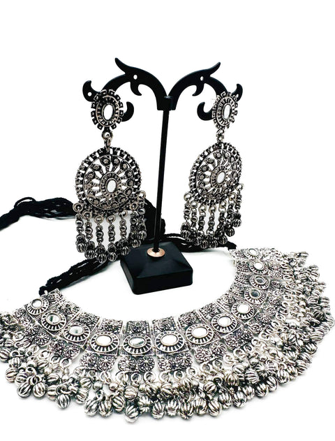 Beautiful Oxidised Necklace with Earrings