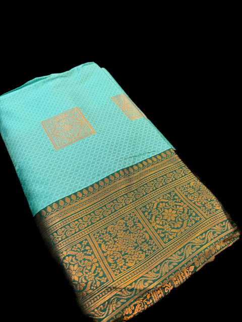 Soft Silk Saree with contrast beautiful pallu and blouse