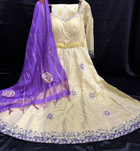 Size 42 (and  can go upto 46)Kerala gold tissue Anarkali with beautiful matching contrast dupatta