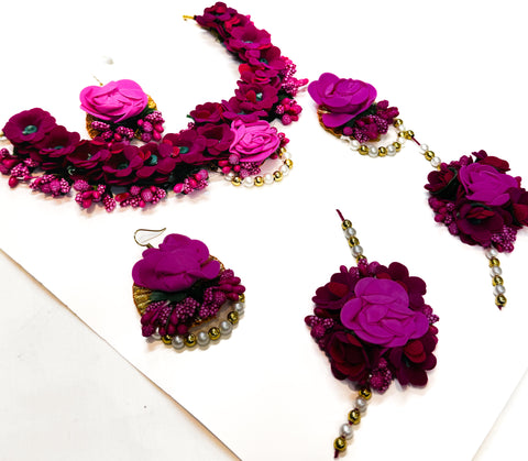 Beautiful Floral jewellery for Haldi/Mehndi (Necklace, earrings, 2 kade ,tikka)