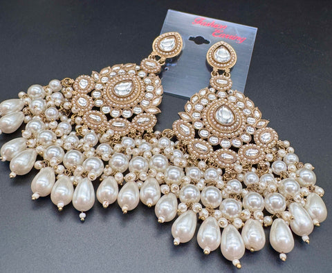 Beautiful Kundan & Pearls work bigger earrings (very lite weight)