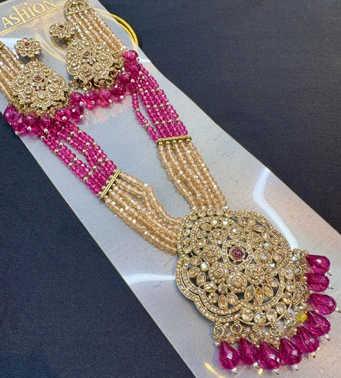 Crystal pearls with fine golden Jerkan stone With Pearls Beaded Necklace Set With Beautiful Earrings