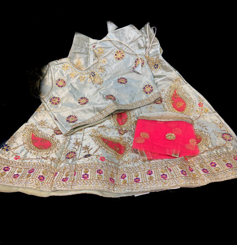 Pastel Grey  & Pink Colour Silk Based Embroidered Lehnga With Contrast Netting Dupatta
