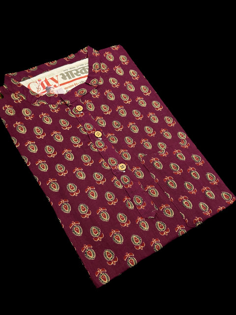 Pure Cotton based Printed short Kurti for girls /Ladies (Size 38 - length 28 inches, Size 42 ,46, 48 length -31 inches)sleeves 17 inch