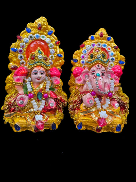 Beautiful Lakshmi Ji & Ganesh Ji Statue (Murti) slight variation in color and design is possible (13-16cm height appx)