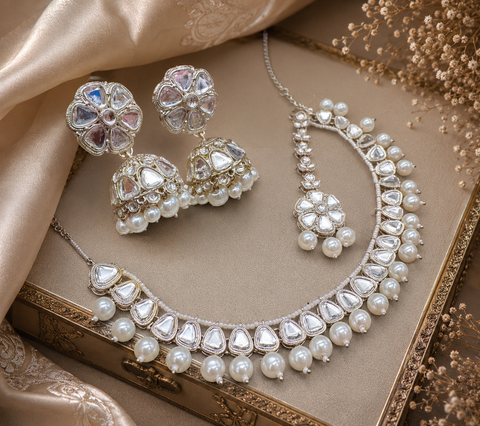 Silver Kundan And Pearls Work Beautiful Necklace Set With jhumka & Tikka