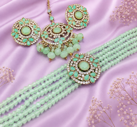 Jerkan fine stone with pearls beaded choker set with beautiful studs & tikka