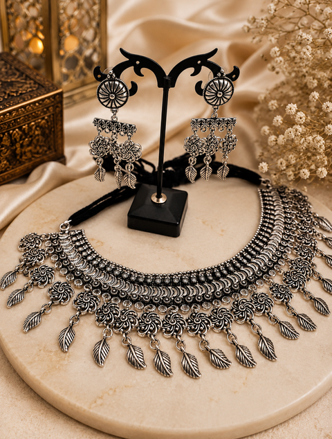 Beautiful Oxidised Necklace with Earrings