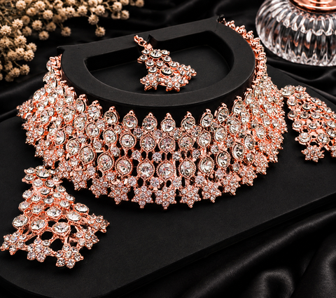 Rosegold & Silver Jerkan Stone Beautiful Necklace Set(slight variation in color and design is possible )