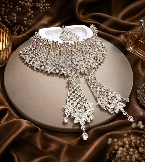 Silver Jerkan Stone Beautiful Necklace Set (slight variation in color and design is possible)