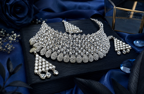 Silver Jerkan Stone Beautiful Necklace Set (slight variation in color and design is possible)