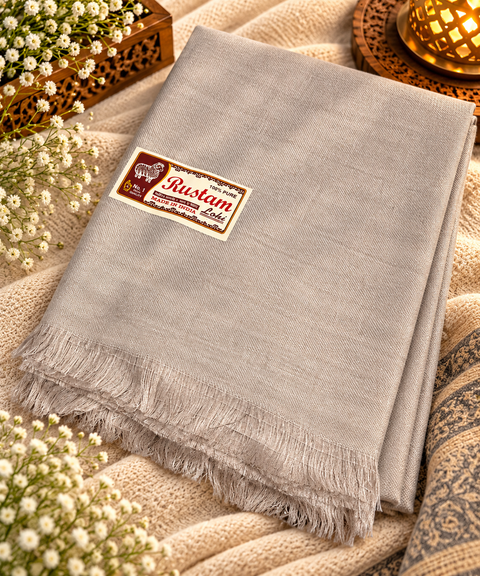 Men’s Woollen lohi– Soft, warm and comfortable, perfect for everyday winter wear and traditional occasions. An ideal gifting choice for functions, religious ceremonies and all special occasions.(slight variations in color is possible)