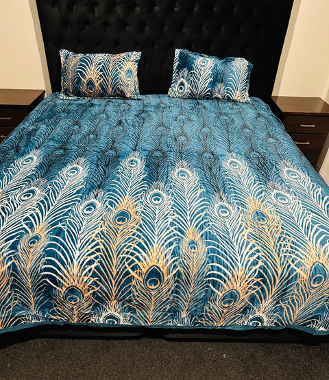 Fleno Warm Winter Bedsheet (108 Inches X 168 Inches )