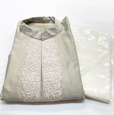 kurta pajama on silk base
