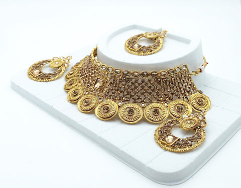 Golden colour beautiful stone work necklace set
