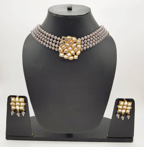 Grey Pearls Choker Set With Kundan Stones