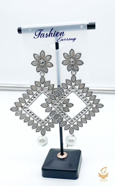 Grey colour stone with pearl beautiful silver earring