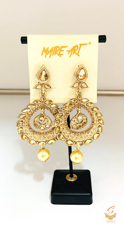 Golden stone  and golden jerkan Stone And Pearls Beautiful Earrings