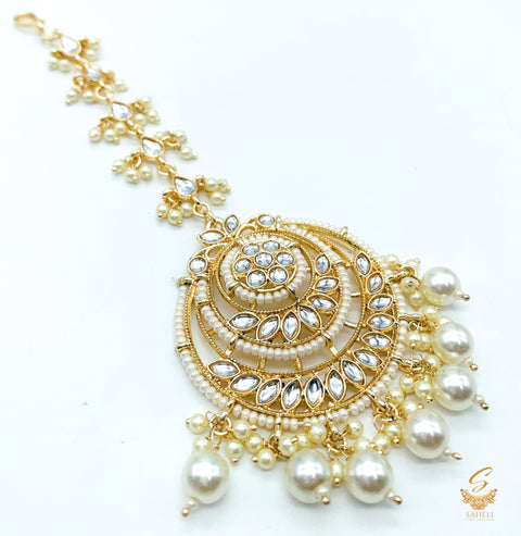pearls with kundan stone beautiful tikka