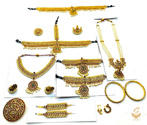 South indian bharatnatyam jwellery set (artificial gold)