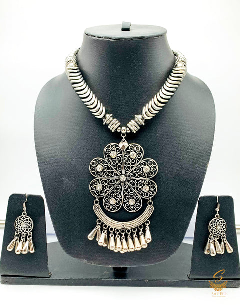 Beautiful oxidised Necklace