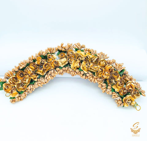 Floral Hair Gajra with pearls