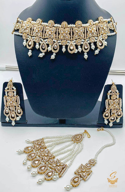 Silver stones with jerkan stones & moti work beautiful necklace set with pasa