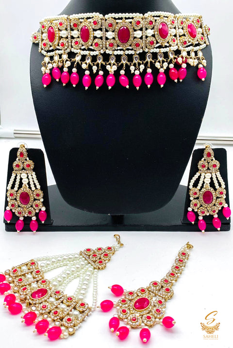 Mazenta with golden stones with jerkan stones & moti work beautiful necklace set with pasa