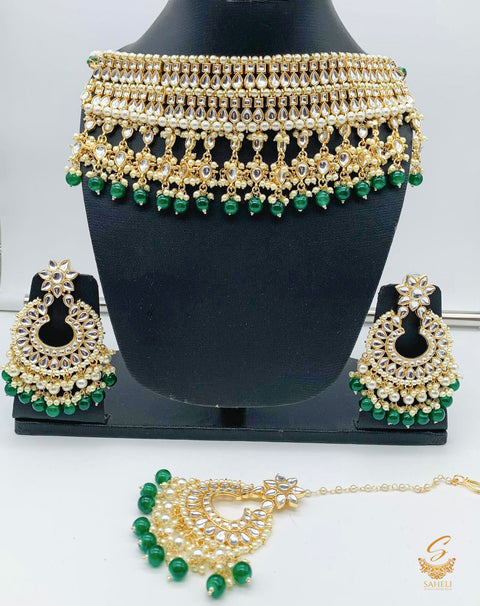 Kundan stones with deep forest green pearls with moti work necklace set