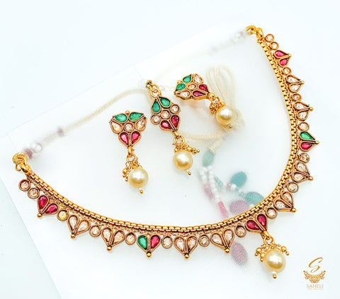 Small Size  South Indian Style Beautiful Gold Plated (Artificial) with polki stone Necklace Set