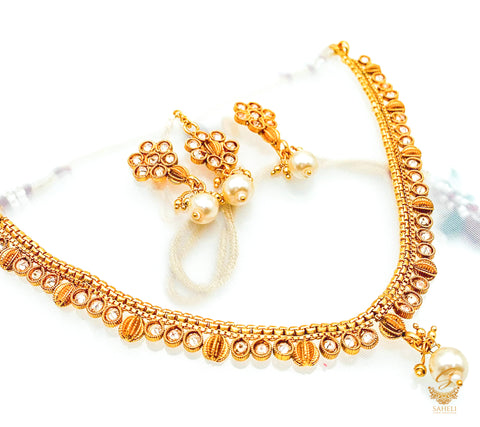 Small Size  south indian style Beautiful Gold Plated (Artificial) with polki stone Necklace Set