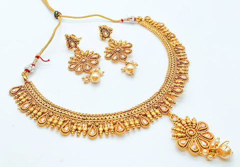 Small Size  south indian style Beautiful Gold Plated (Artificial) with polki stone Necklace Set