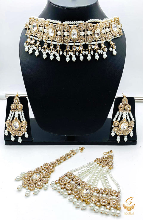 Silver stones with jerkan stones & moti work beautiful necklace set with pasa